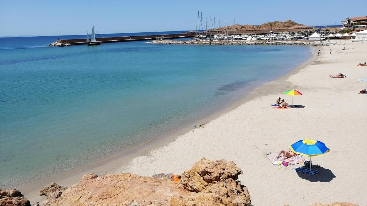 Casetta Al Mare Isola Rossa Dış mekan fotoğraf